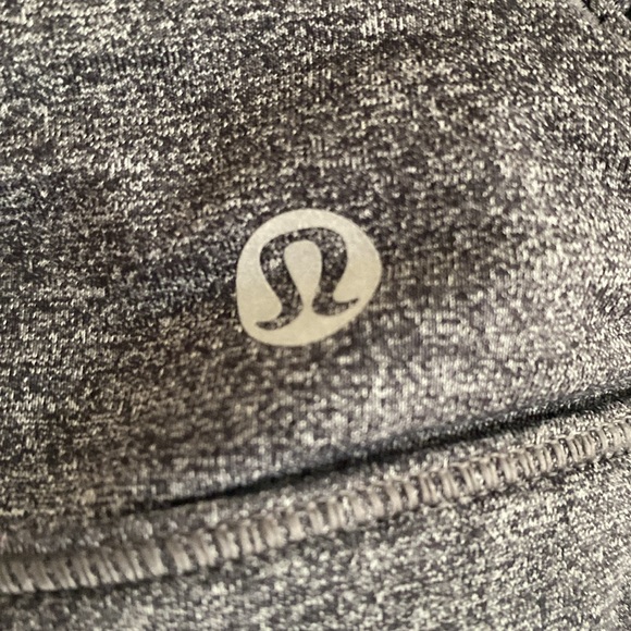 Lululemon sports bra. - Picture 3 of 4